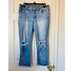 American Eagle Artist Crop